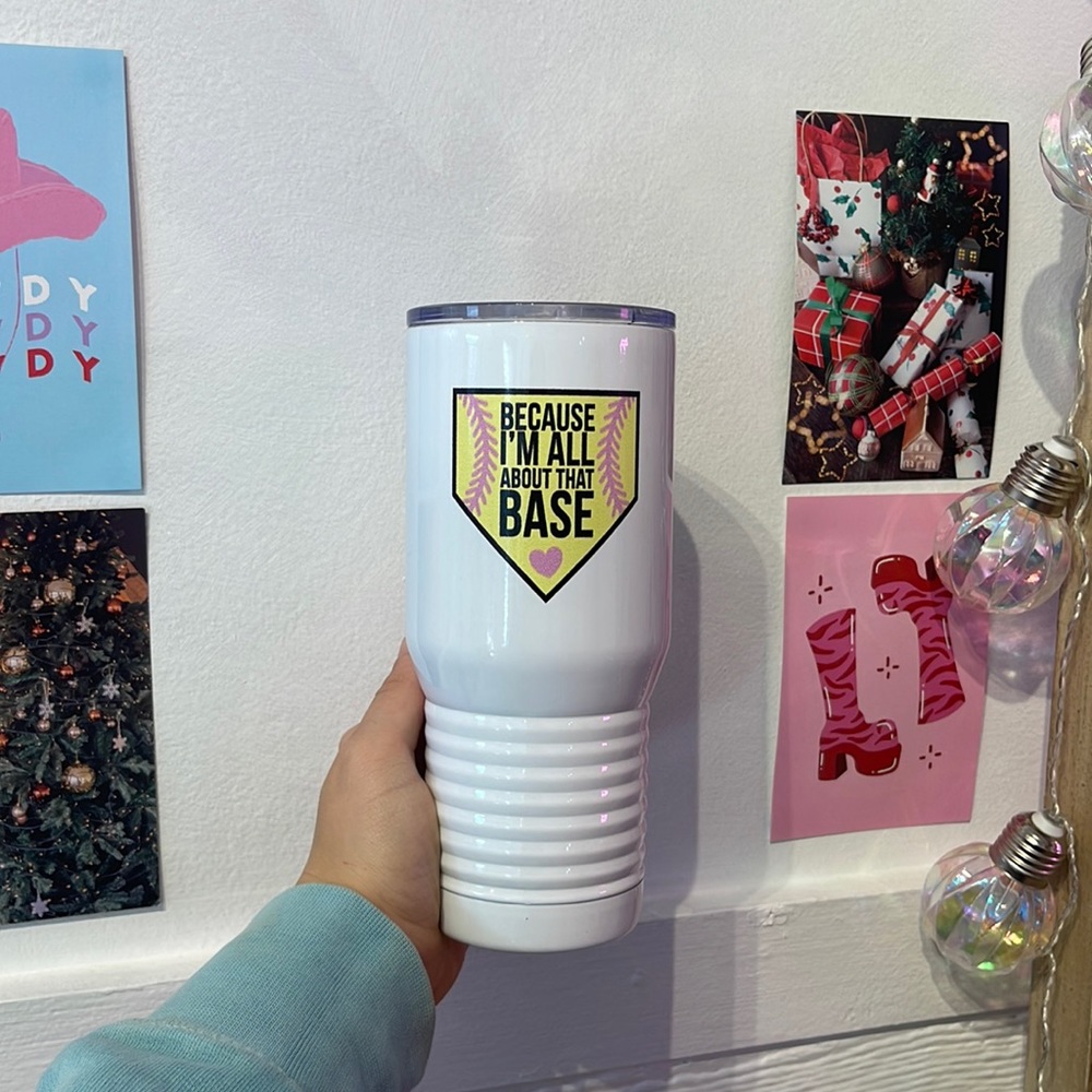 Softball tumbler!! 🥎